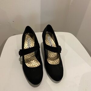 American Eagle shoes